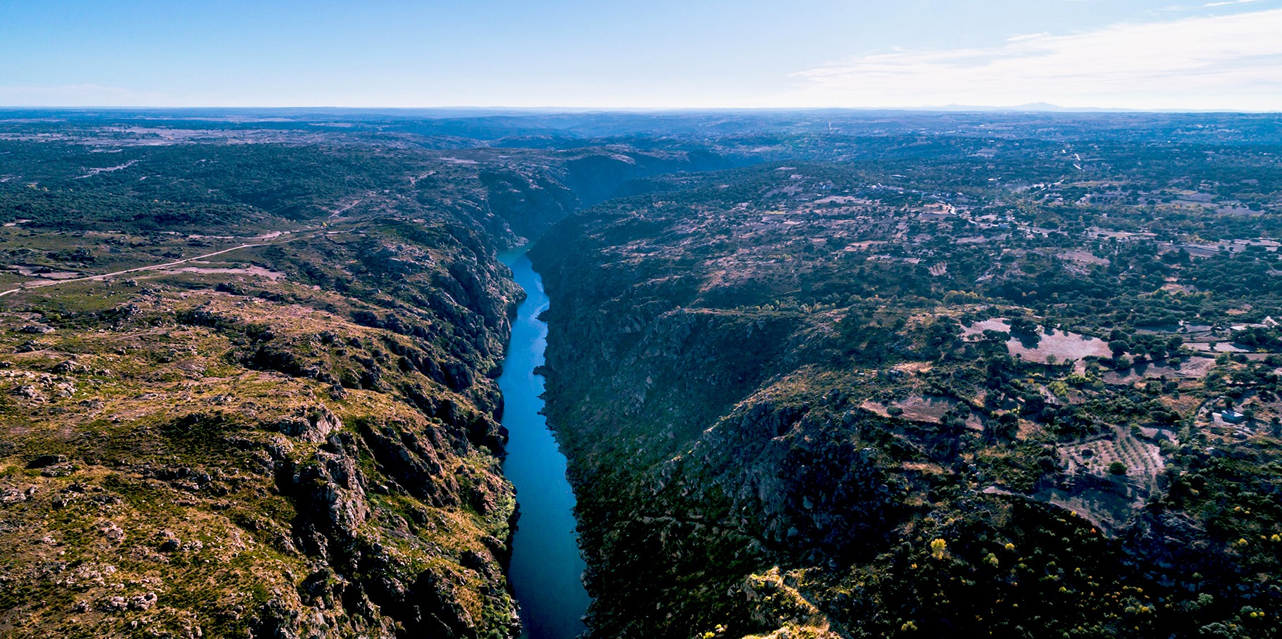 08H00–14H00 | ARRIBAS DE L DOURO - Las Abes, la Tierra y Sues Gientes | Freixiosa - Miranda do Douro